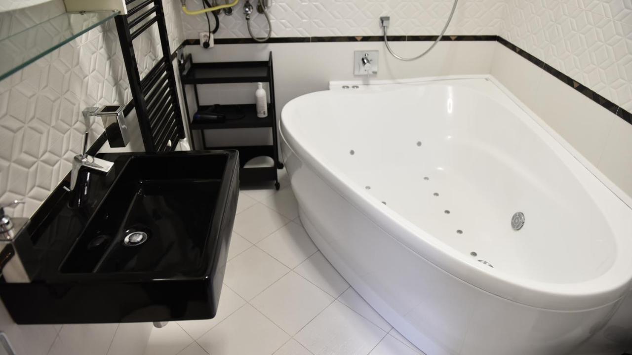 Akacfaapartman Budapešť Exteriér fotografie